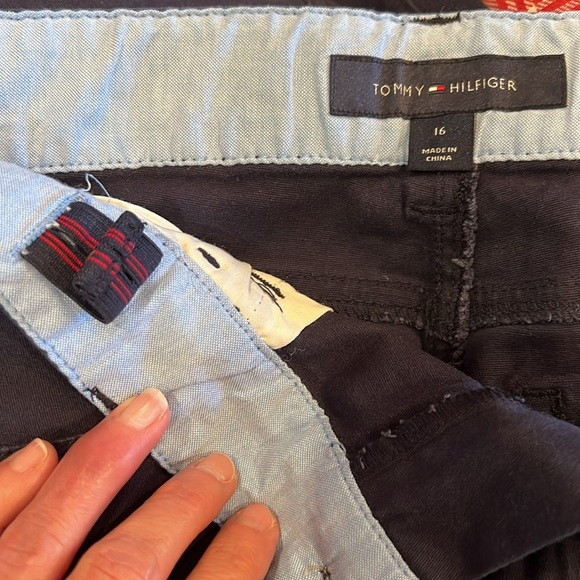 Tommy Hilfiger boy flat front dress pants, size 16 - Picture 3 of 3